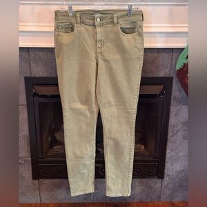 Old Navy Women’s Rock Star Super Skinny Sage Olive Green Jeans